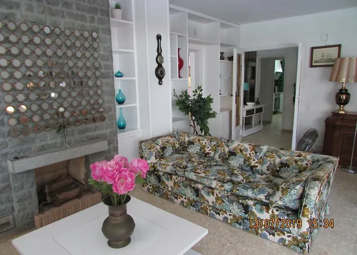 Apart.con Piscina En Zona Residencial *